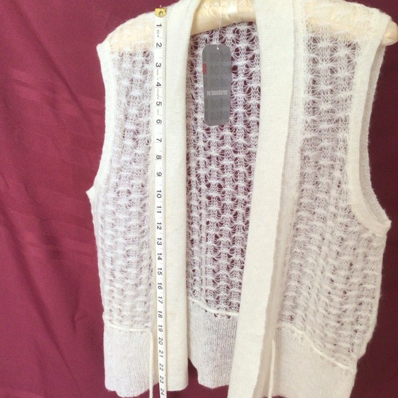 Crochet knit, open front vest, bolero, camisole - Picture 9 of 11